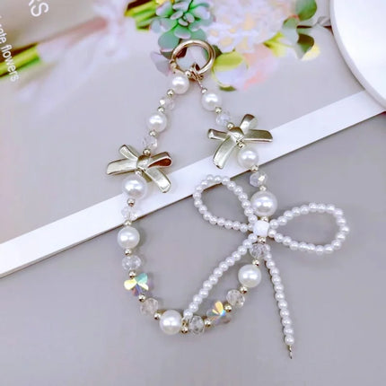 Holiday party gifts for family and friends, pearls, bows, bead chains, bags, keychains, phone cases, pendants